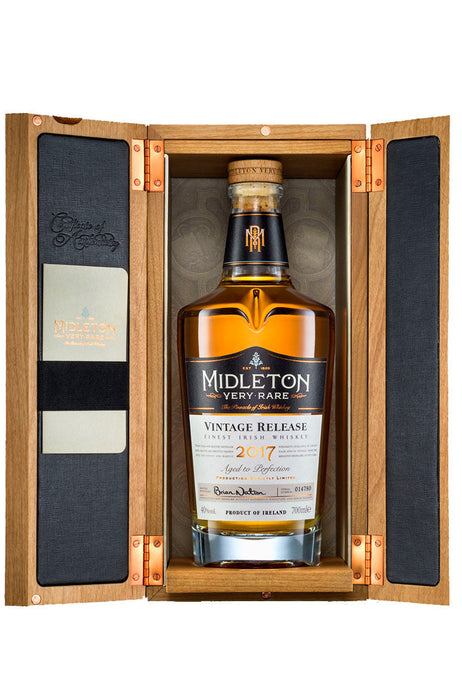 Midleton Very Rare Irish Whiskey Vintage Release 2017 with box